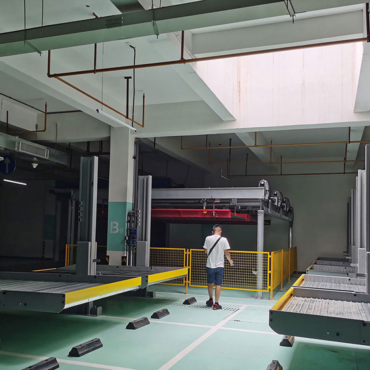 兩柱立體停車設備拆除